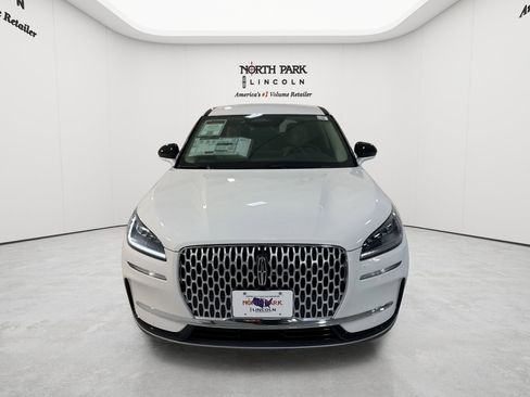 New 2026 Lincoln Corsair Premiere FWD image 31