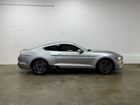 Used 2020 Ford Mustang Premium RWD image 2