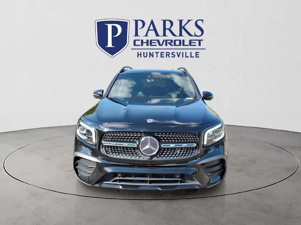 Used 2021 Mercedes-Benz GLB 250 4MATIC image 2