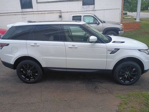 Used 2014 Land Rover Range Rover Sport HSE AWD/4WD image 5