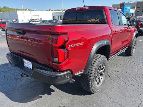 New 2026 Chevrolet Colorado ZR2 w/ Technology Package AWD/4WD image 5