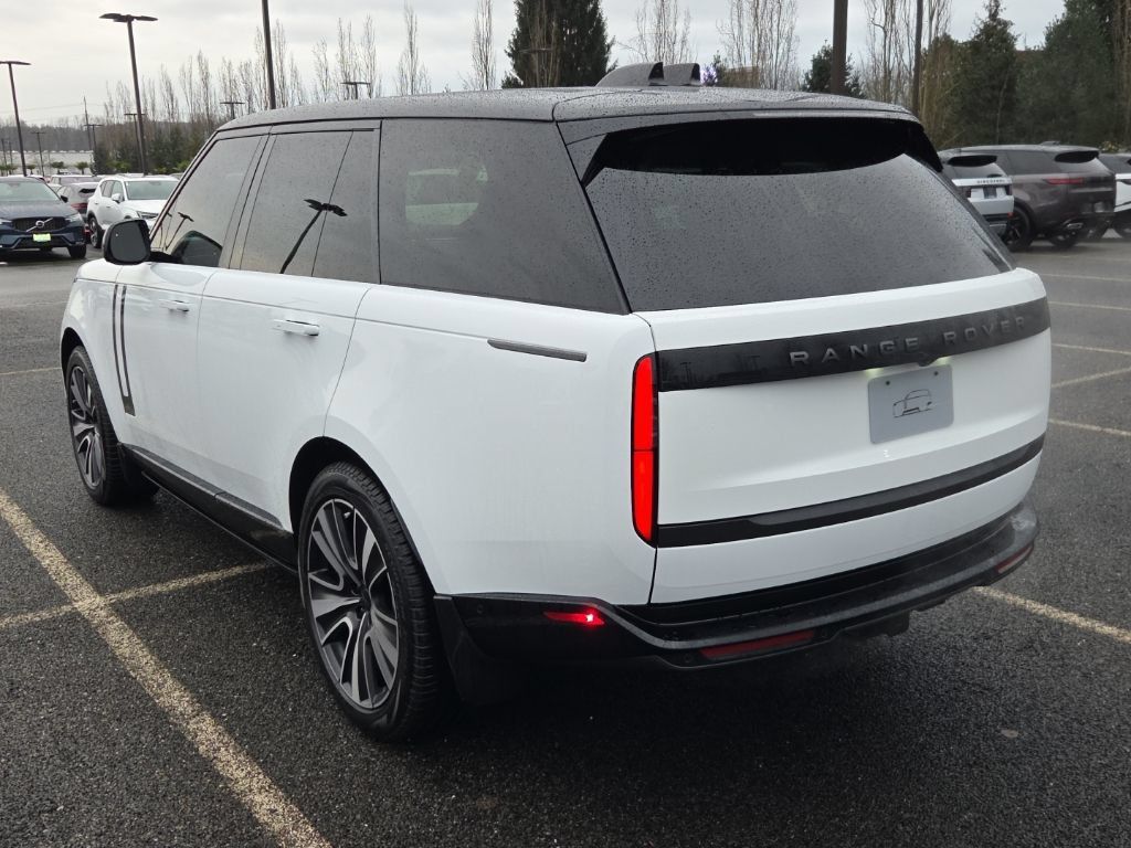 New 2026 Land Rover Range Rover SE AWD/4WD image 3