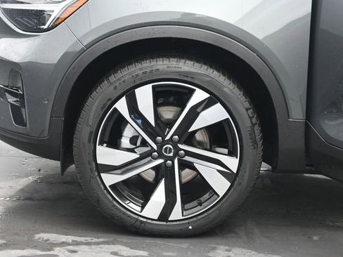 New 2026 Volvo XC40 B5 Ultra w/ Climate Package AWD/4WD image 30