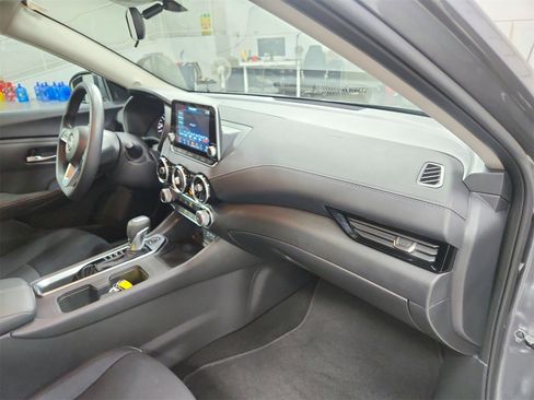 Used 2024 Nissan Sentra SV image 33