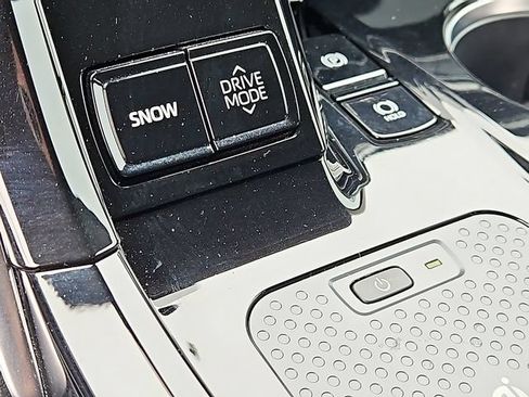 Used 2023 Toyota Mirai w/ Advanced Technology Package RWD image 26