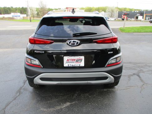 Used 2023 Hyundai Kona SEL image 10