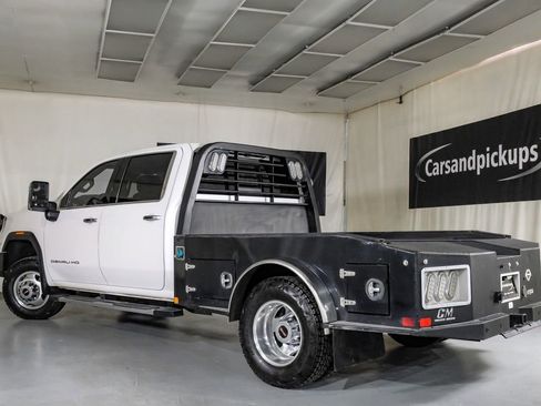Used 2021 GMC Sierra 3500 Denali w/ Denali Ultimate Package AWD/4WD image 10
