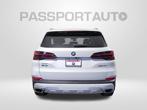 Used 2024 BMW X5 xDrive40i w/ Premium Package AWD/4WD image 6