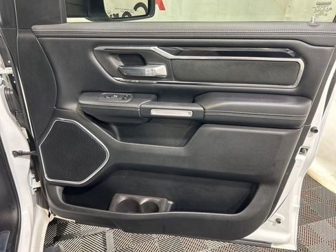Used 2019 RAM 1500 Laramie w/ Sport Appearance Package image 11