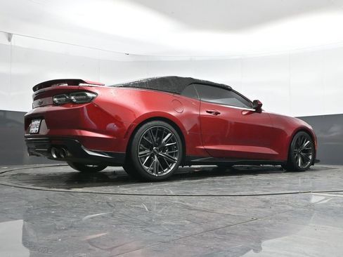 Used 2021 Chevrolet Camaro ZL1 RWD image 43