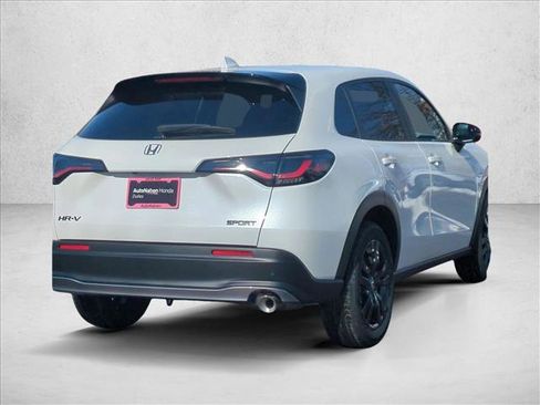 New 2026 Honda HR-V Sport image 2