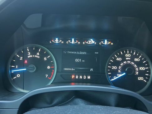 Used 2018 Ford F150 XLT w/ Equipment Group 302A Luxury AWD/4WD image 18