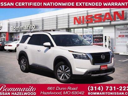Used 2025 Nissan Pathfinder SL