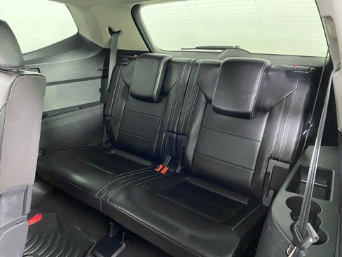 Used 2021 Volkswagen Atlas SE image 13