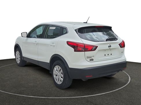 Used 2018 Nissan Rogue Sport S AWD/4WD image 3