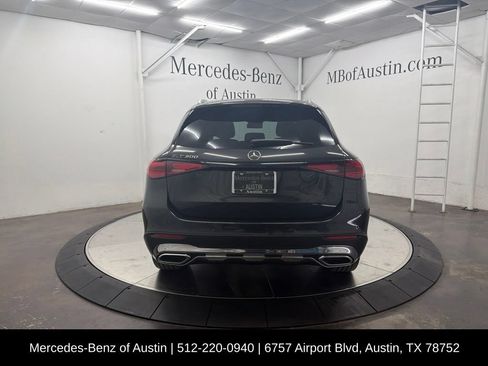 Used 2026 Mercedes-Benz GLC 300 image 7