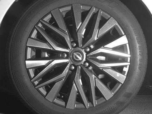 Used 2025 Nissan Altima 2.5 SV image 12