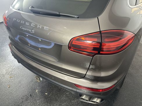 Used 2016 Porsche Cayenne S w/ Premium Plus Package image 30