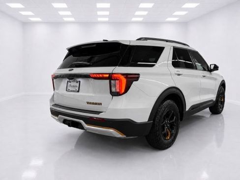 Used 2026 Ford Explorer Tremor w/ Tremor Ultimate Package AWD/4WD image 7