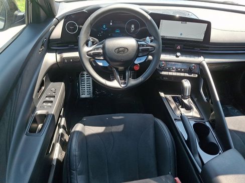 Used 2025 Hyundai Elantra N FWD image 11