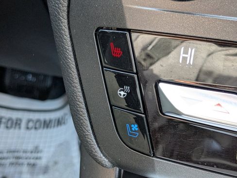 Certified 2020 Ford Explorer ST w/ Premium Technology Package image 26