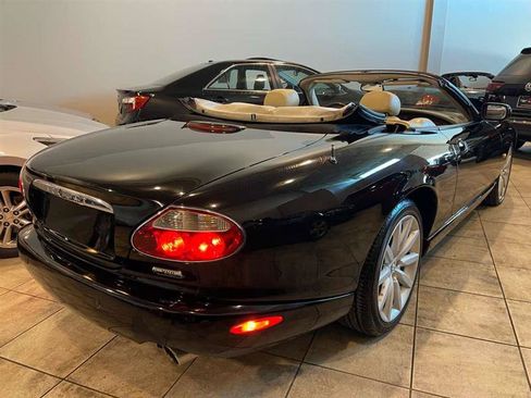 Used 2006 Jaguar XK8 Convertible RWD image 7