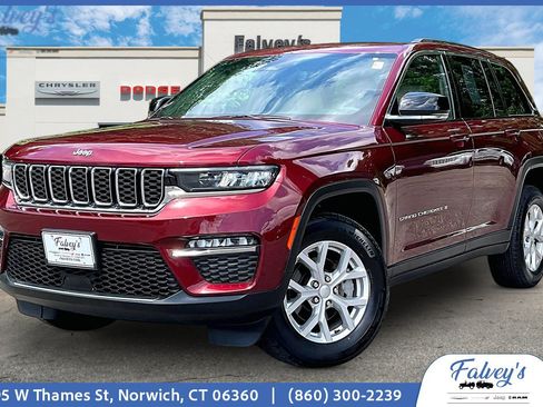 Certified 2023 Jeep Grand Cherokee Limited AWD/4WD image 1