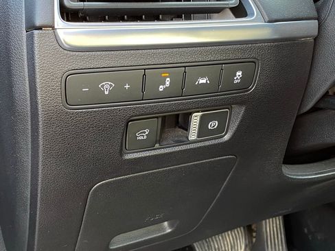 Used 2020 Hyundai Palisade Limited image 12