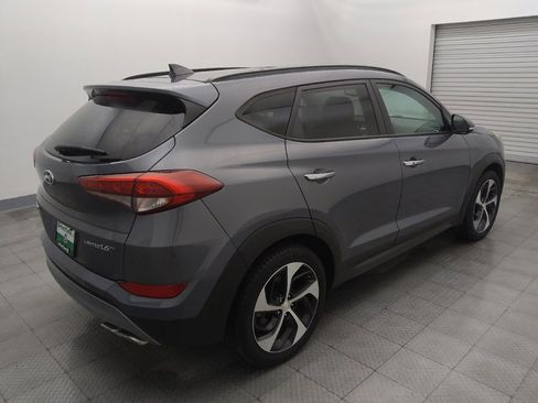 Used 2016 Hyundai Tucson Limited w/ Option Group 03 FWD image 9
