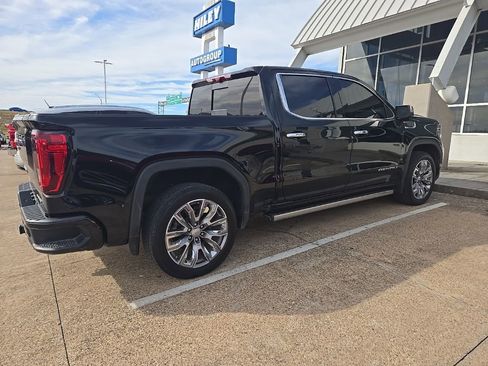Used 2024 GMC Sierra 1500 Denali w/ Denali Reserve Package image 12