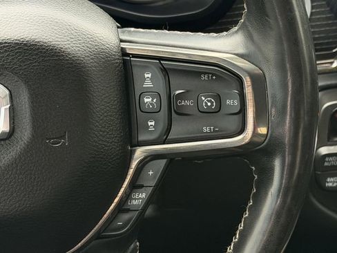 Used 2019 RAM 1500 Limited AWD/4WD image 16
