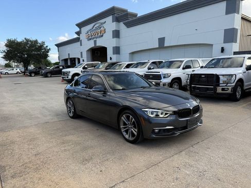 Used 2017 BMW 330i Sedan RWD image 43