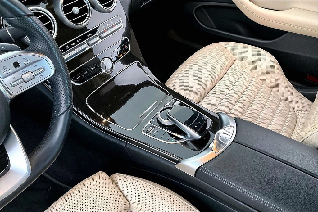 Used 2020 Mercedes-Benz C 300 Cabriolet image 16