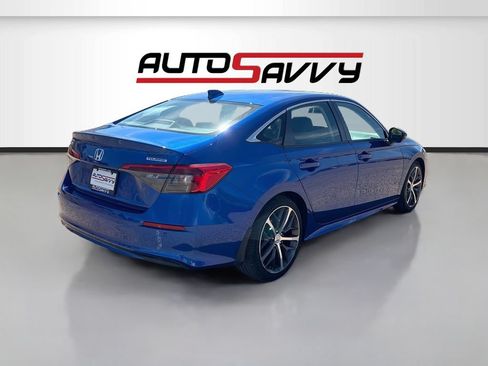 Used 2023 Honda Civic Touring image 7