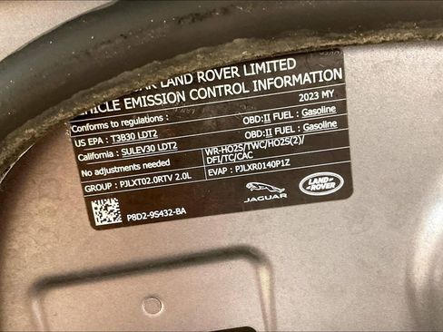 Used 2023 Land Rover Range Rover Evoque S AWD/4WD image 31