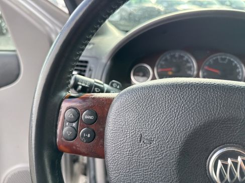 Used 2006 Buick Terraza CXL w/ Driver Confidence Package image 20