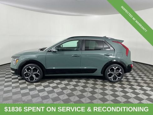 Used 2023 Kia Niro EX Touring FWD image 3