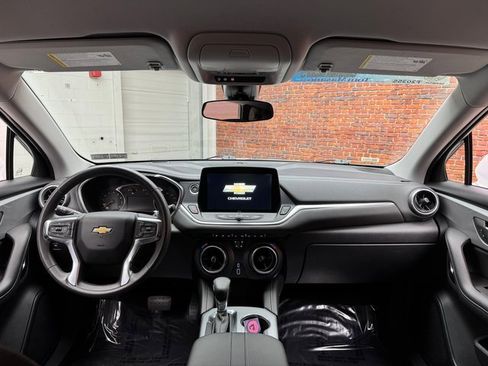 Used 2023 Chevrolet Blazer LT image 12