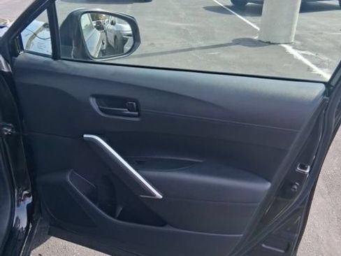 Used 2023 Toyota Corolla Cross LE FWD image 26