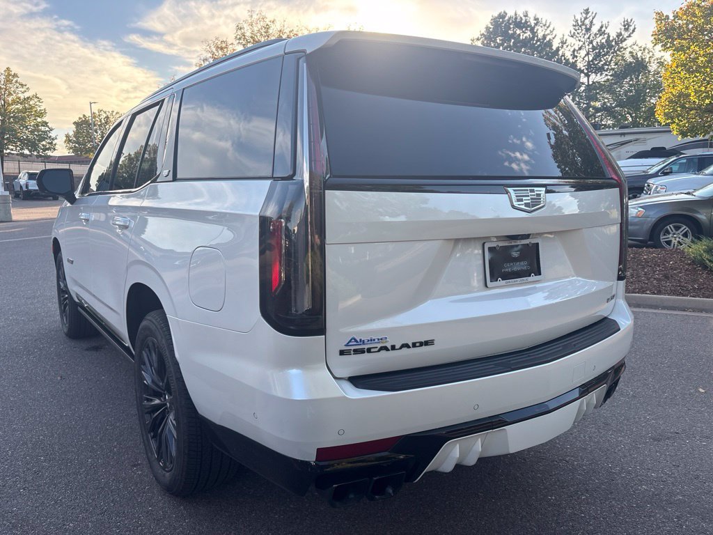 Used 2024 Cadillac Escalade V w/ LPO, ONYX Package AWD/4WD image 3