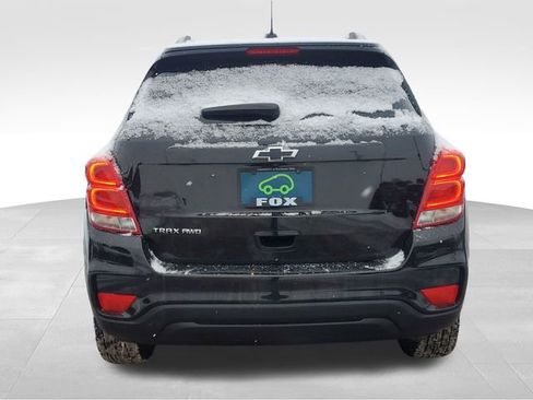 Certified 2022 Chevrolet Trax LT w/ Midnight Edition image 4