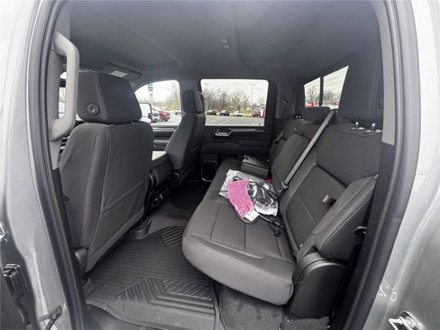 New 2026 Chevrolet Silverado 3500 LT w/ All Star Edition AWD/4WD image 7