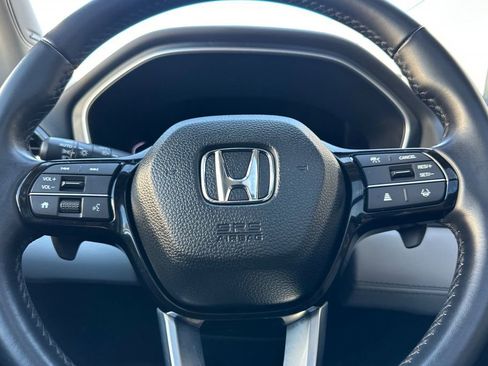 Certified 2024 Honda Pilot Touring image 25