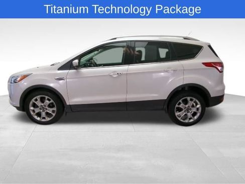 Used 2015 Ford Escape Titanium w/ Equipment Group 301A FWD image 4