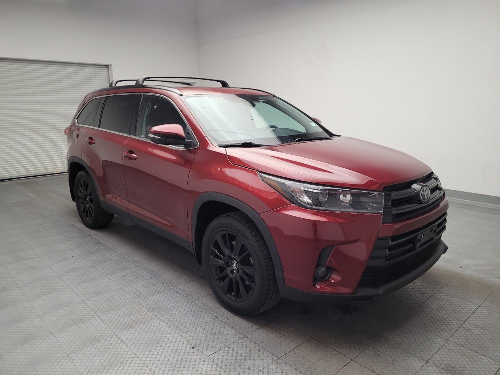 Used 2019 Toyota Highlander SE AWD/4WD image 13