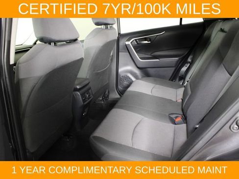Used 2025 Toyota RAV4 XLE AWD/4WD image 14