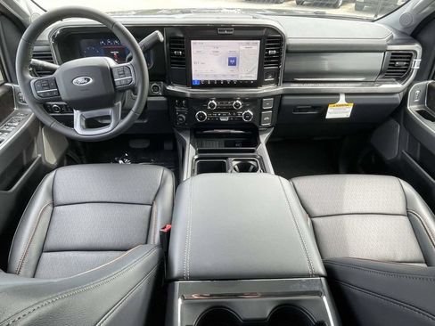 New 2026 Ford F250 Lariat w/ Black Appearance Package AWD/4WD image 11