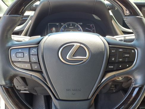 Used 2019 Lexus ES 350 w/ Premium Package FWD image 8