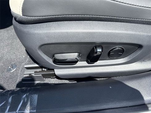 New 2025 Lexus ES 350 w/ Premium Package image 12