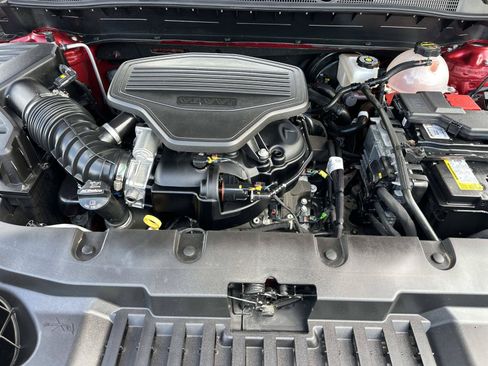 Certified 2024 Chevrolet Blazer Premier w/ Enhanced Convenience Package AWD/4WD image 10
